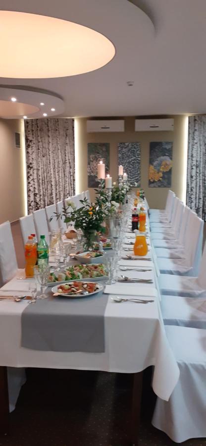 Hotel Leśny Białystok Buitenkant foto