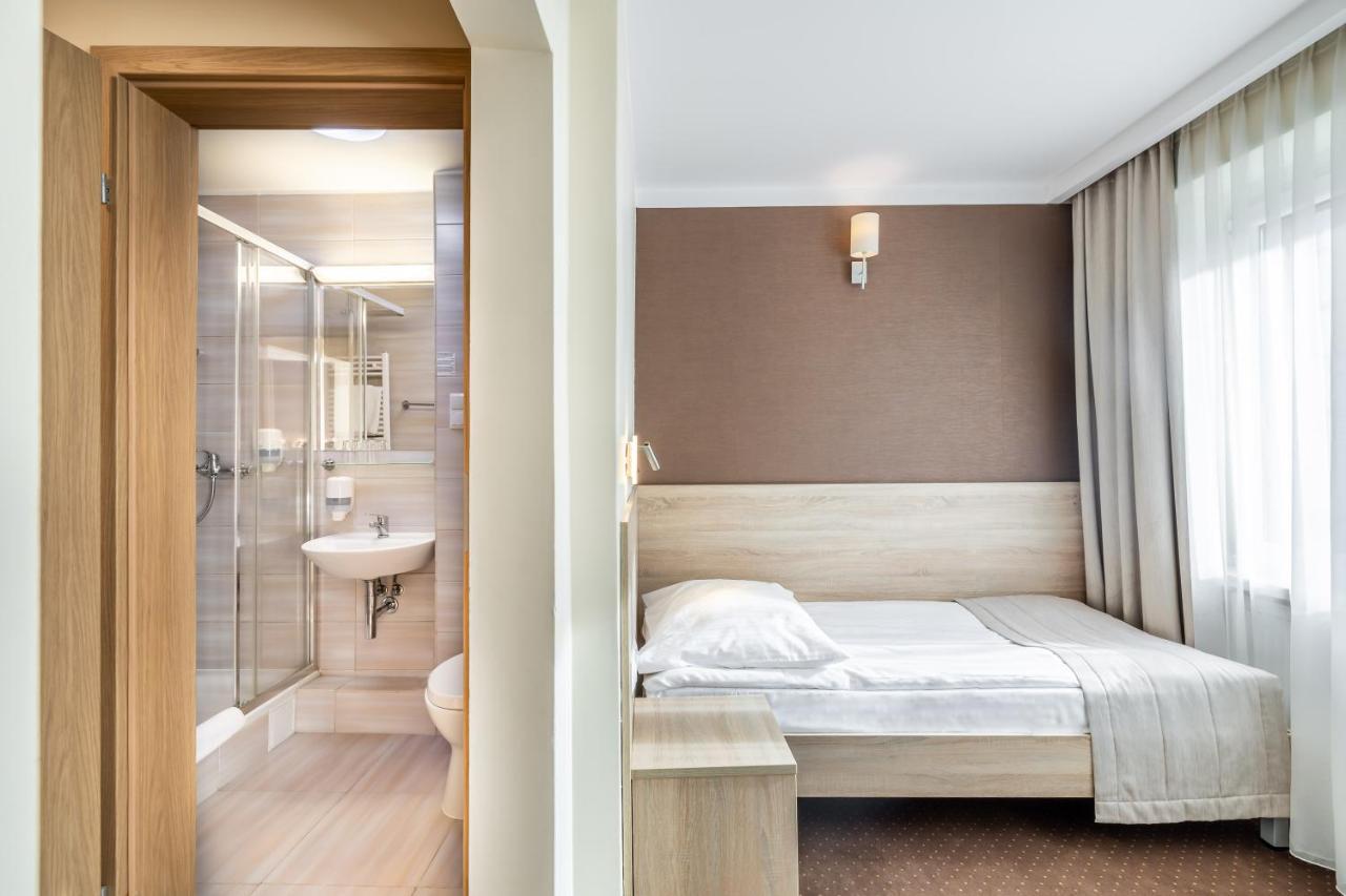 Hotel Leśny Białystok Buitenkant foto