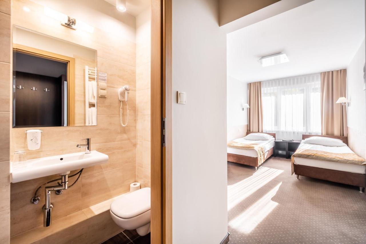 Hotel Leśny Białystok Buitenkant foto