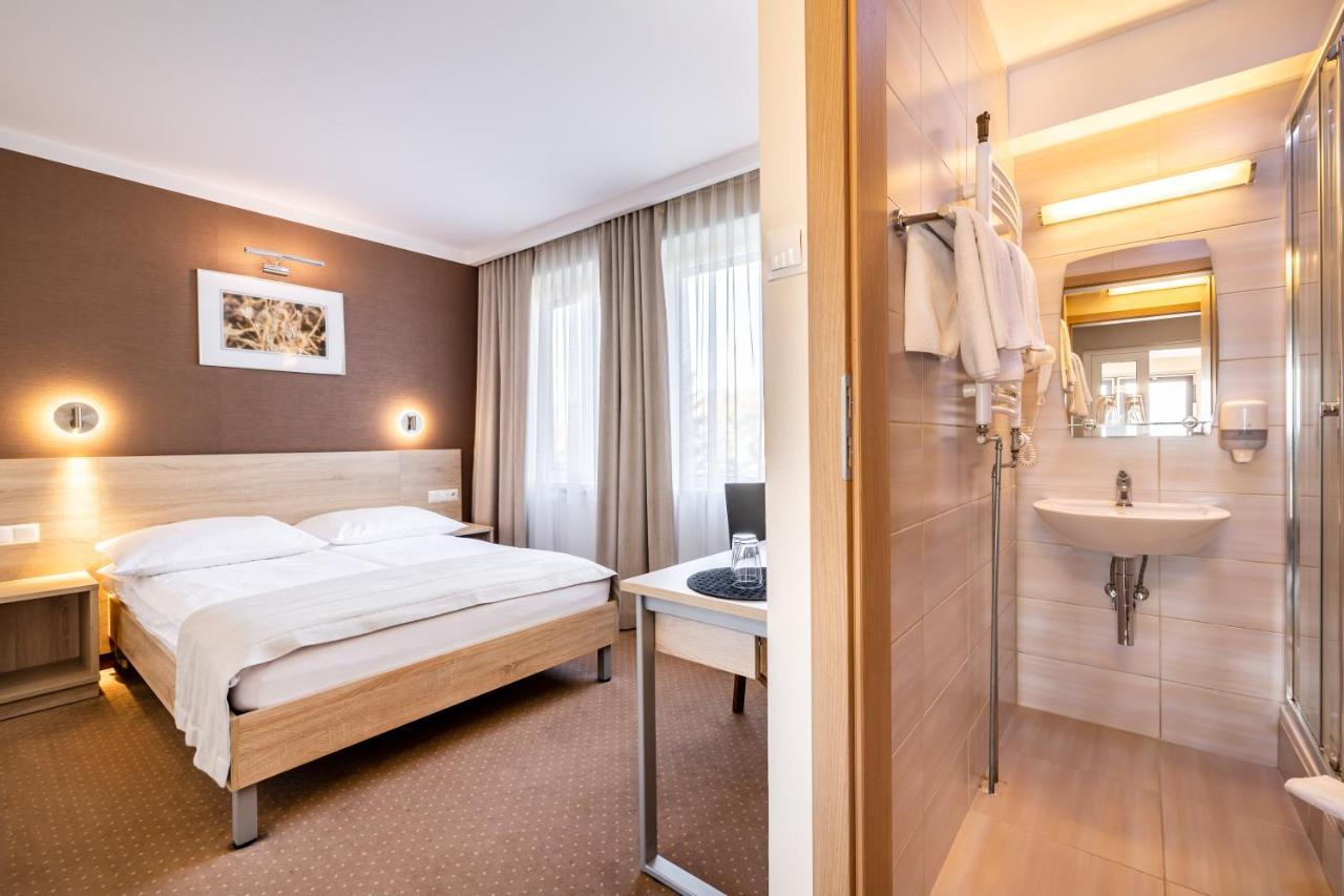 Hotel Leśny Białystok Buitenkant foto