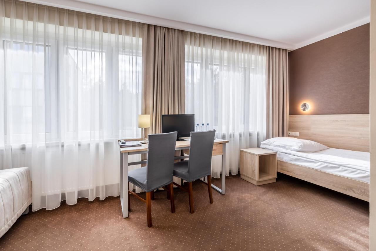 Hotel Leśny Białystok Buitenkant foto