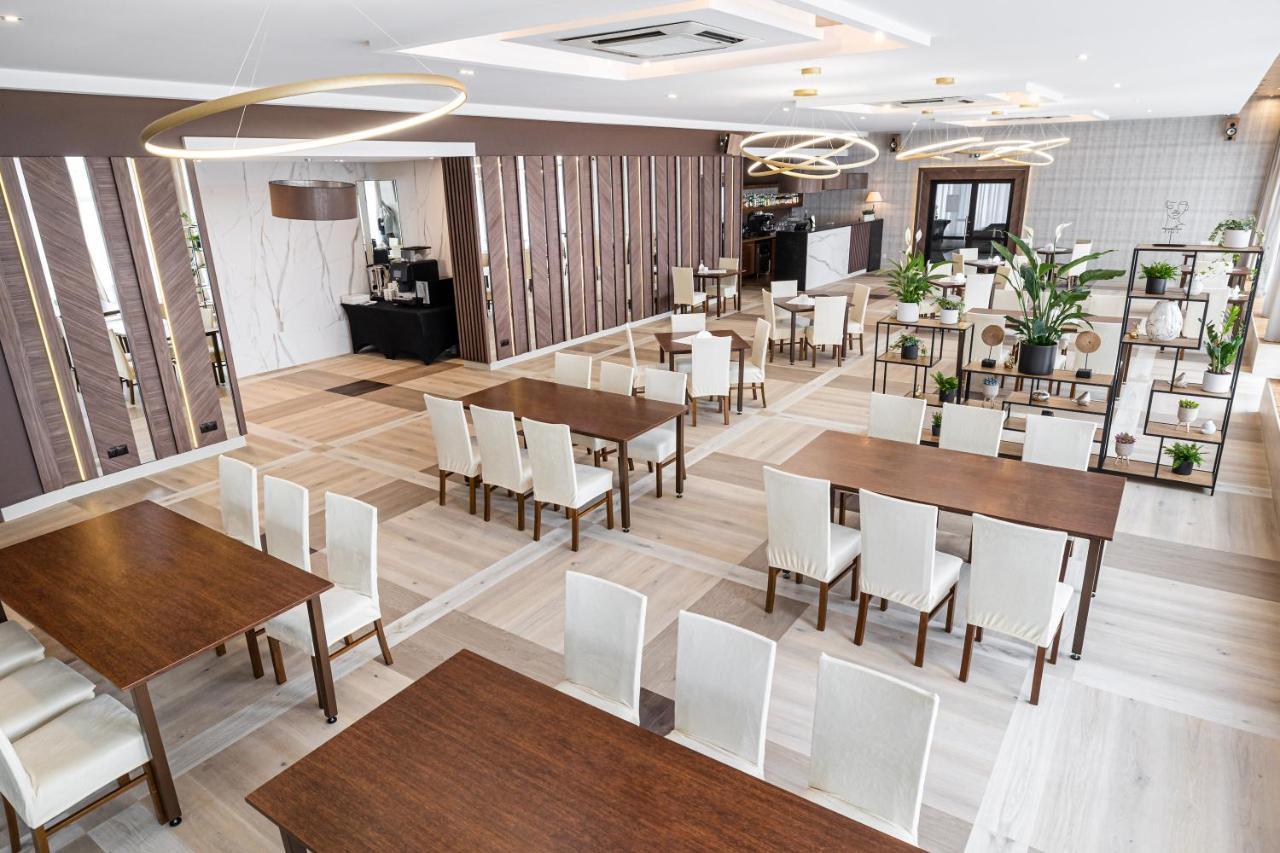 Hotel Leśny Białystok Buitenkant foto