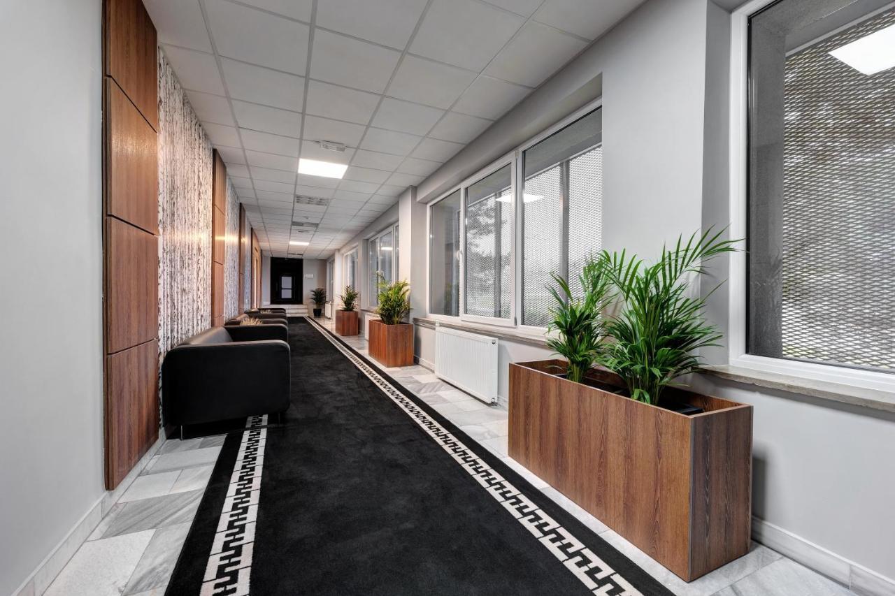 Hotel Leśny Białystok Buitenkant foto