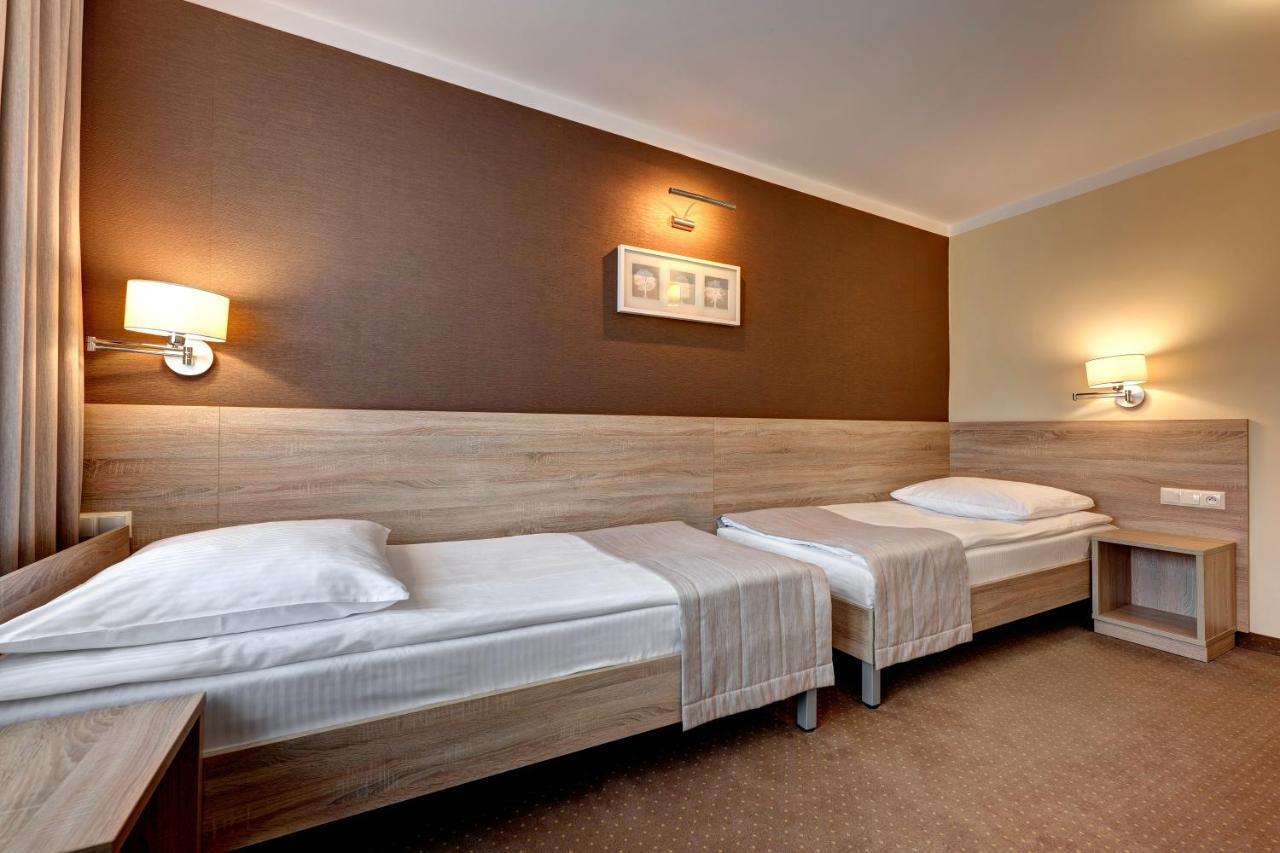 Hotel Leśny Białystok Buitenkant foto