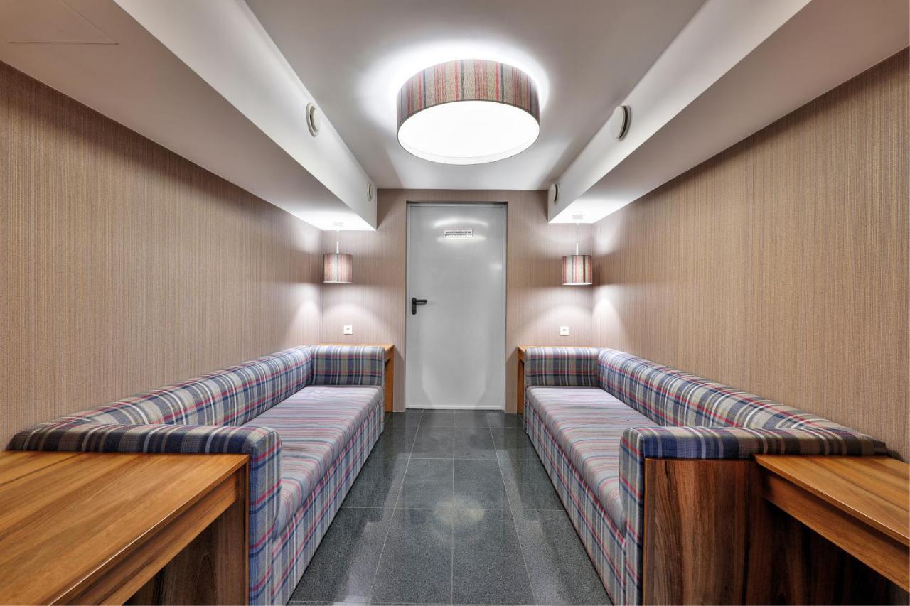Hotel Leśny Białystok Buitenkant foto